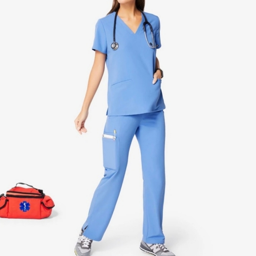 FIGS SCRUBS SET